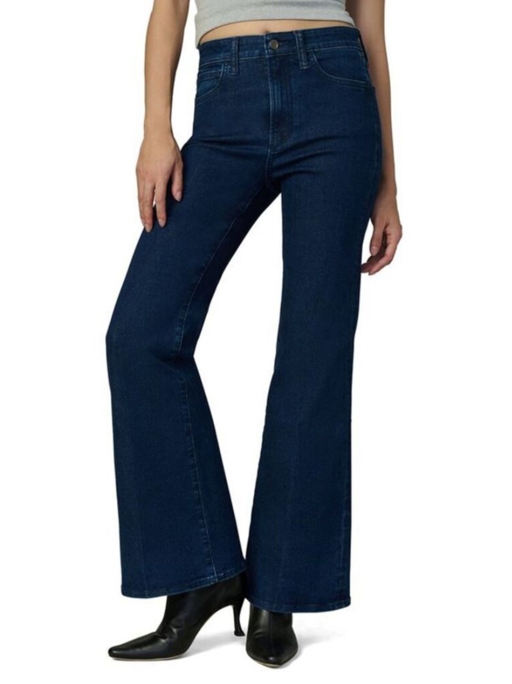 Joe’s Jeans High Rise Petite Flare in Kiss the Rain 32